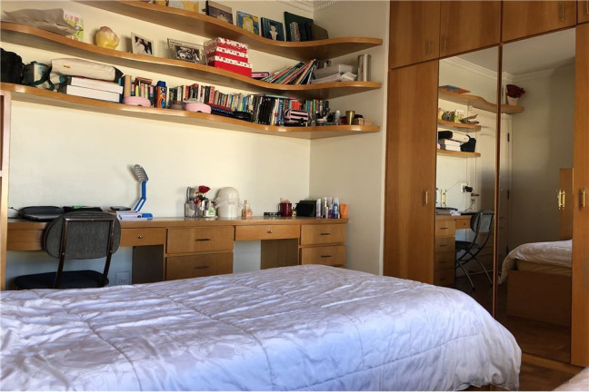 Imagem Imóvel com 3 Quartos à Venda, 270 m² em Cambuci - São Paulo