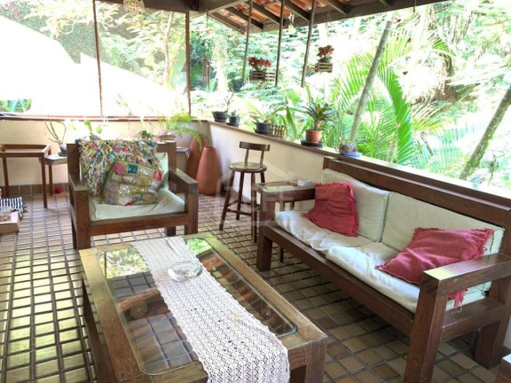 Imagem Casa com 8 Quartos à Venda, 317 m² em Itanhangá - Rio De Janeiro Imagem Casa com 8 Quartos à Venda, 317 m² em Itanhangá - Rio De Janeiro