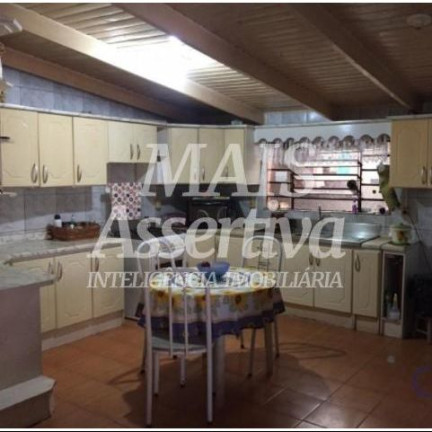 Imagem Casa com 4 Quartos à Venda, 292 m² em Canudos - Novo Hamburgo