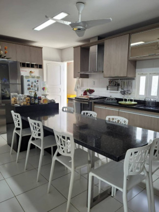 Imagem Casa com 4 Quartos à Venda, 414 m² em Coroa Do Meio - Aracaju Imagem Casa com 4 Quartos à Venda, 414 m² em Coroa Do Meio - Aracaju