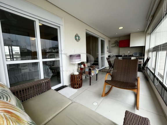 Apartamento com 3 Quartos para Alugar, 115 m² em Pitangueiras - Guarujá