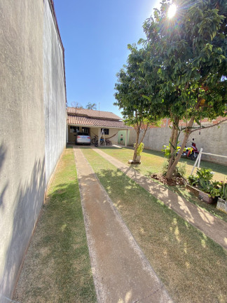 Imagem Casa com 3 Quartos à Venda, 120 m² em Setor Oeste - Goianésia