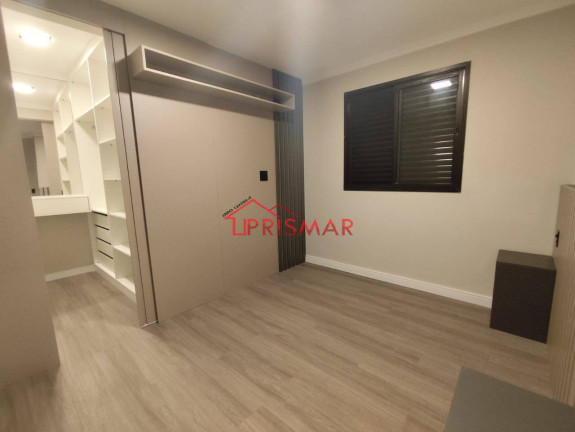 Imagem Cobertura com 3 Quartos à Venda, 191 m² em Pompeia - Santos
