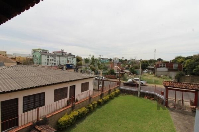 Imagem Casa com 3 Quartos à Venda, 223 m² em Tristeza - Porto Alegre