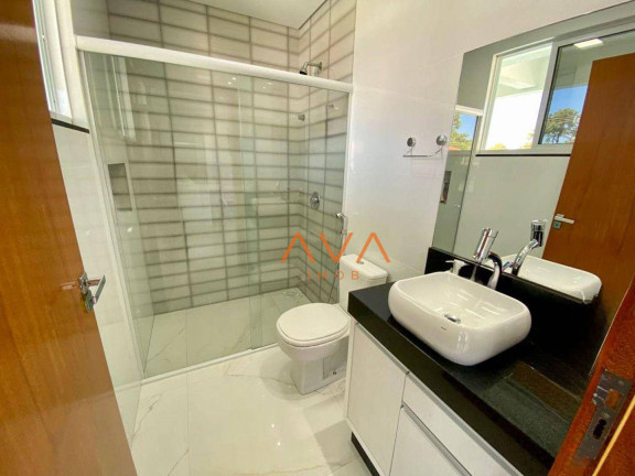 Imagem Casa com 4 Quartos à Venda, 300 m² em Rio Vermelho - Florianópolis Imagem Casa com 4 Quartos à Venda, 300 m² em Rio Vermelho - Florianópolis