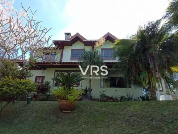 Imagem Casa com 5 Quartos à Venda, 260 m² em Albuquerque - Teresópolis Imagem Casa com 5 Quartos à Venda, 260 m² em Albuquerque - Teresópolis