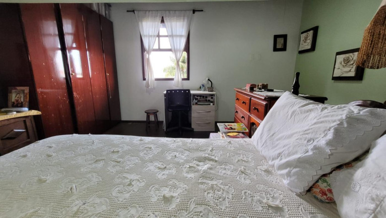 Imagem Casa com 2 Quartos à Venda, 123 m² em Glória - Joinville