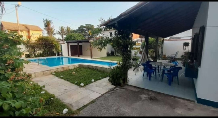 Imagem Casa com 5 Quartos à Venda, 350 m² em Palmeiras - Cabo Frio Imagem Casa com 5 Quartos à Venda, 350 m² em Palmeiras - Cabo Frio