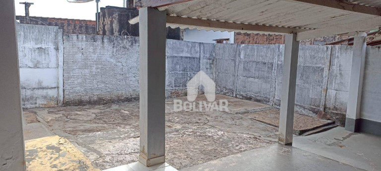 Imagem Casa com 5 Quartos à Venda, 250 m² em Setor Central - Itumbiara Imagem Casa com 5 Quartos à Venda, 250 m² em Setor Central - Itumbiara