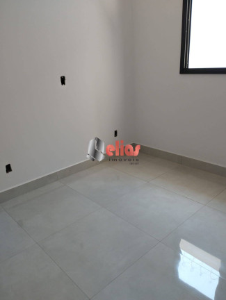 Imagem Casa com 3 Quartos à Venda, 216 m² em Jardim Dona Lili - Bauru Imagem Casa com 3 Quartos à Venda, 216 m² em Jardim Dona Lili - Bauru