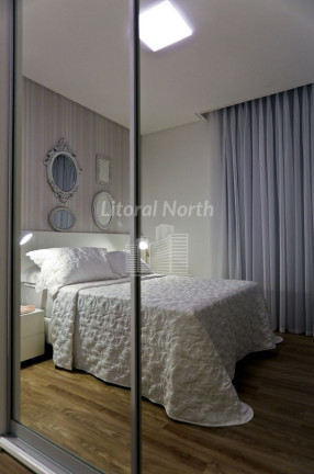 Imagem Apartamento com 3 Quartos à Venda, 182 m² em Centro - Balneário Camboriú Imagem Apartamento com 3 Quartos à Venda, 182 m² em Centro - Balneário Camboriú