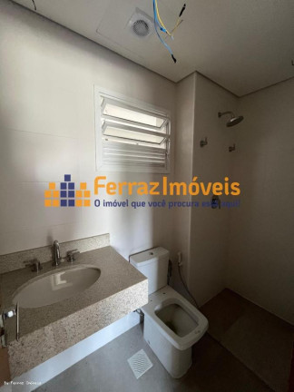 Imagem Apartamento com 3 Quartos à Venda, 104 m² em Petrópolis - Porto Alegre Imagem Apartamento com 3 Quartos à Venda, 104 m² em Petrópolis - Porto Alegre