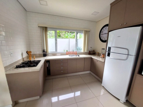 Imagem Casa com 3 Quartos à Venda, 380 m² em Jardim Centenário - Atibaia Imagem Casa com 3 Quartos à Venda, 380 m² em Jardim Centenário - Atibaia