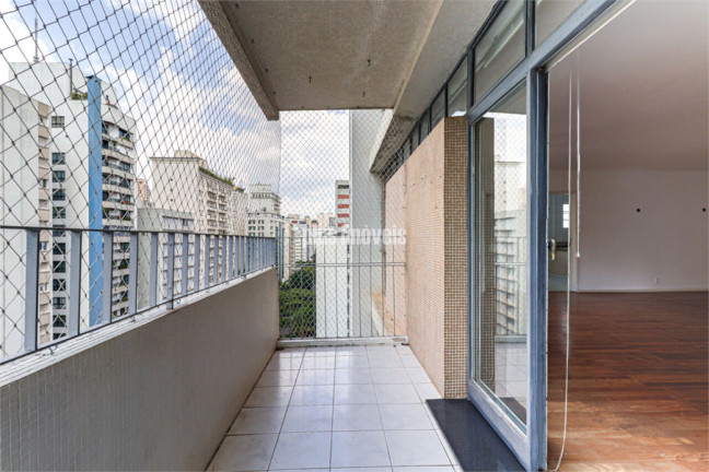 Apartamento com 3 Quartos à Venda, 214 m² em Jardim Paulista - São Paulo