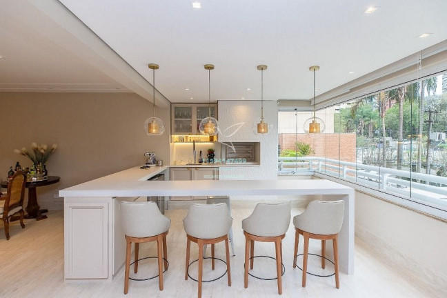 Imagem Apartamento com 3 Quartos à Venda, 235 m² em Vila Suzana - São Paulo Imagem Apartamento com 3 Quartos à Venda, 235 m² em Vila Suzana - São Paulo
