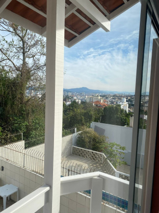 Imagem Casa com 5 Quartos à Venda, 402 m² em Itaguaçu - Florianópolis