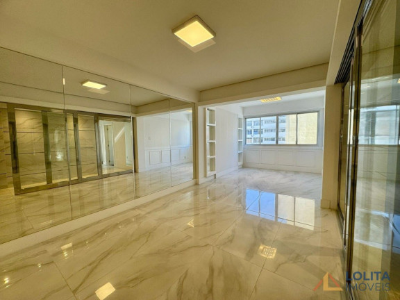 Imagem Apartamento com 3 Quartos à Venda, 119 m² em Centro - Florianópolis Imagem Apartamento com 3 Quartos à Venda, 119 m² em Centro - Florianópolis
