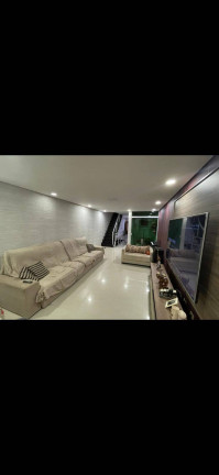 Imagem Casa com 3 Quartos à Venda, 250 m² em Vila Assunção - Santo André