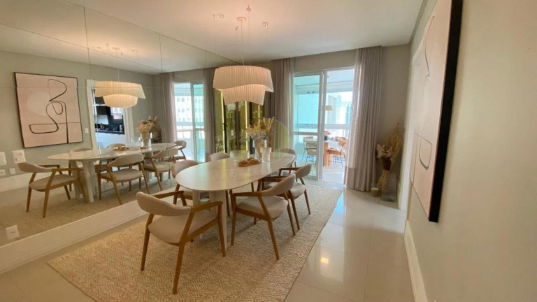 Imagem Apartamento com 3 Quartos à Venda, 138 m² em Balneário Camboriú