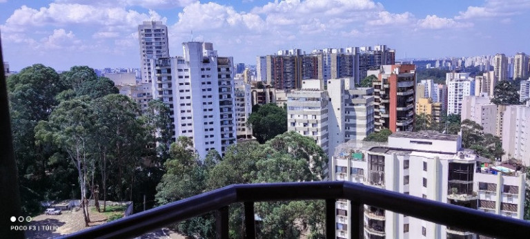 Imagem Imóvel com 3 Quartos à Venda, 100 m² em Vila Andrade - São Paulo
