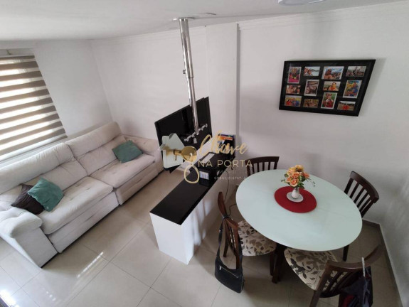 Casa com 2 Quartos à Venda, 60 m² em Jardim Guarujá - São Paulo