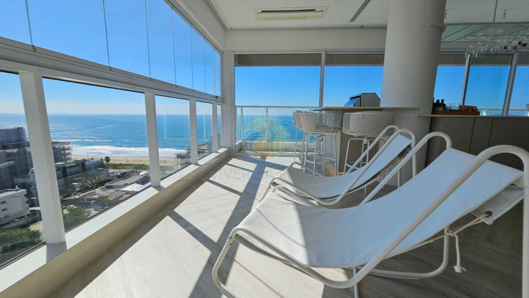 Imagem Apartamento com 4 Quartos à Venda, 222 m² em Praia Brava - Itajaí