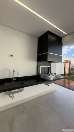 Imagem Sobrado com 3 Quartos à Venda, 279 m² em Jardim Samambaia - Jundiaí