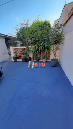 Imagem Casa com 3 Quartos à Venda, 270 m² em Vila Santa Tereza - Bauru Imagem Casa com 3 Quartos à Venda, 270 m² em Vila Santa Tereza - Bauru
