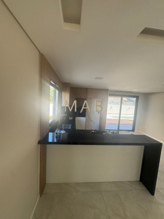 Imagem Casa com 4 Quartos à Venda, 185 m² em São João Do Rio Vermelho - Florianópolis Imagem Casa com 4 Quartos à Venda, 185 m² em São João Do Rio Vermelho - Florianópolis