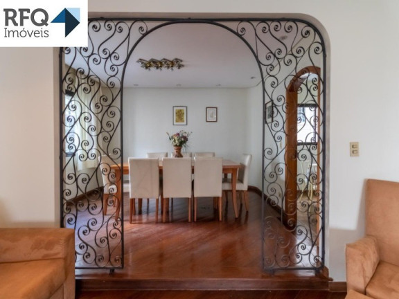 Imagem Imóvel com 6 Quartos à Venda, 247 m² em Santa Cecília - São Paulo