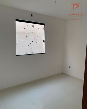Imagem Casa de Condomínio com 3 Quartos à Venda, 94 m² em Nova Esperança - Feira De Santana Imagem Casa de Condomínio com 3 Quartos à Venda, 94 m² em Nova Esperança - Feira De Santana