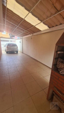 Imagem Casa com 3 Quartos à Venda, 171 m² Imagem Casa com 3 Quartos à Venda, 171 m²
