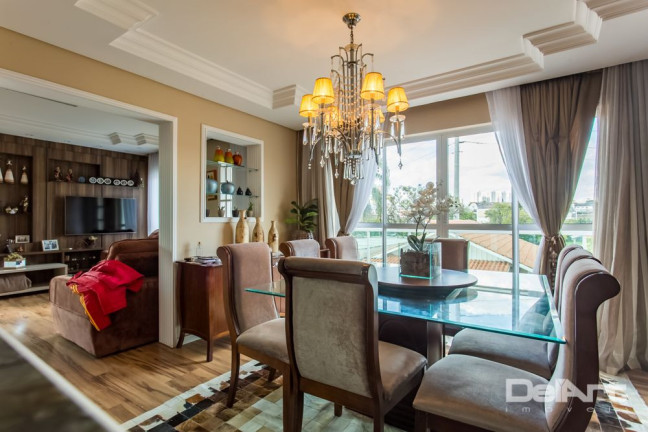 Imagem Casa com 3 Quartos à Venda, 432 m² em Rebouças - Curitiba