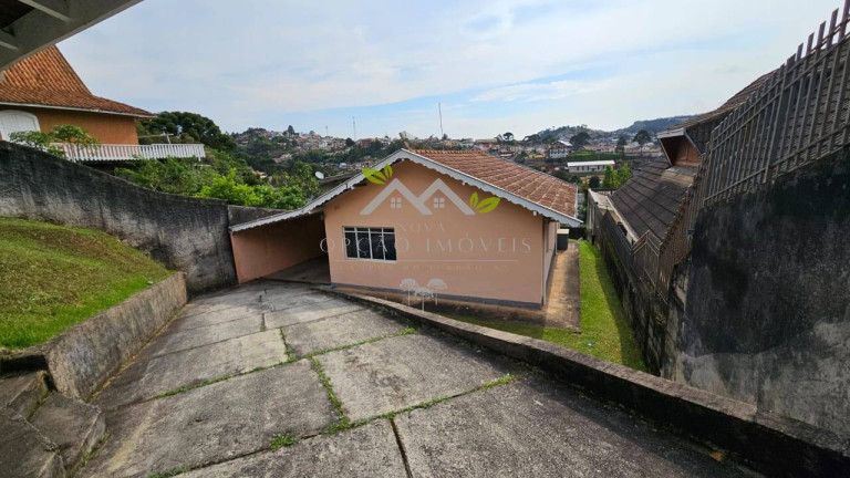 Imagem Casa com 2 Quartos à Venda, 150 m² em Vila Telma - Campos Do Jordão Imagem Casa com 2 Quartos à Venda, 150 m² em Vila Telma - Campos Do Jordão