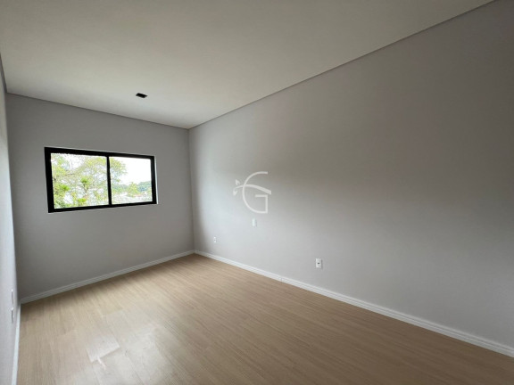 Imagem Casa com 3 Quartos à Venda, 203 m² em Saguaçu - Joinville Imagem Casa com 3 Quartos à Venda, 203 m² em Saguaçu - Joinville