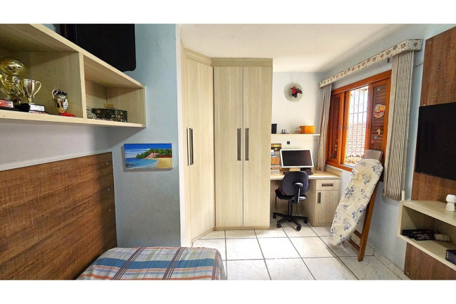 Imagem Casa com 4 Quartos à Venda, 210 m² em Vila Romana - São Paulo