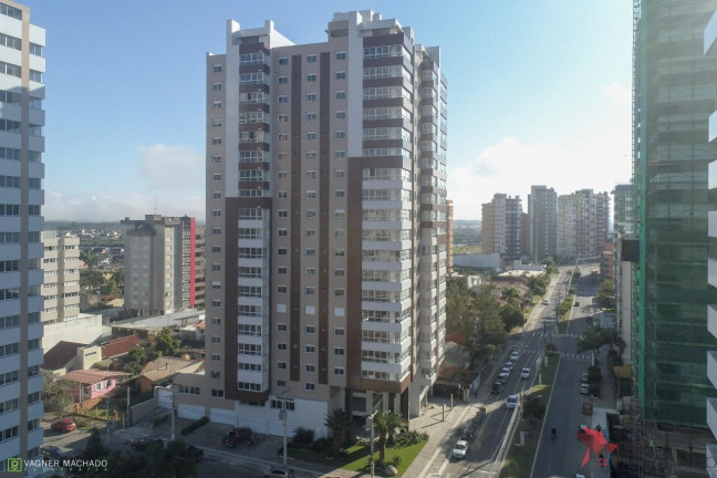 Apartamento com 3 Quartos à Venda, 109 m² em Predial - Torres