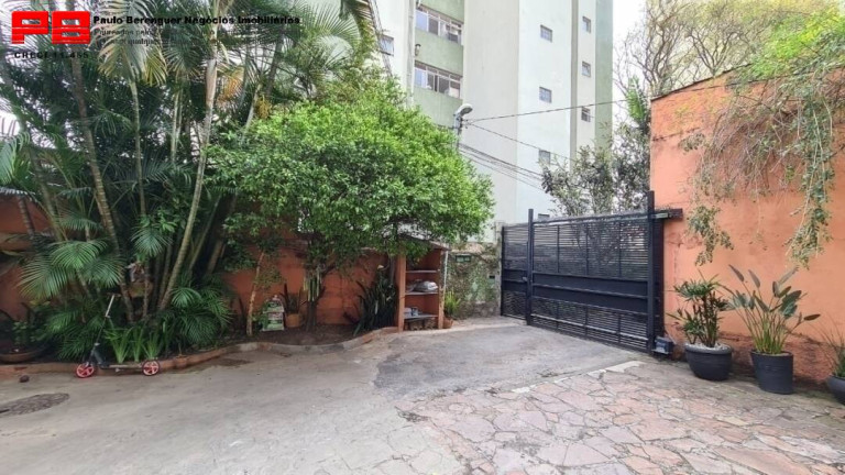 Imagem Casa com 2 Quartos à Venda, 200 m² em Vila Olímpia - São Paulo Imagem Casa com 2 Quartos à Venda, 200 m² em Vila Olímpia - São Paulo