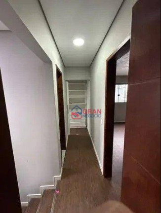 Imagem Sobrado com 4 Quartos à Venda, 250 m² em Sítio Cercado - Curitiba Imagem Sobrado com 4 Quartos à Venda, 250 m² em Sítio Cercado - Curitiba