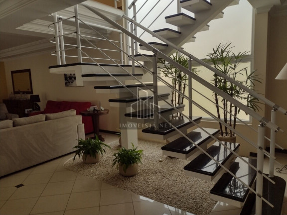 Imagem Casa com 4 Quartos à Venda, 460 m² em Alphaville - Santana De Parnaíba Imagem Casa com 4 Quartos à Venda, 460 m² em Alphaville - Santana De Parnaíba
