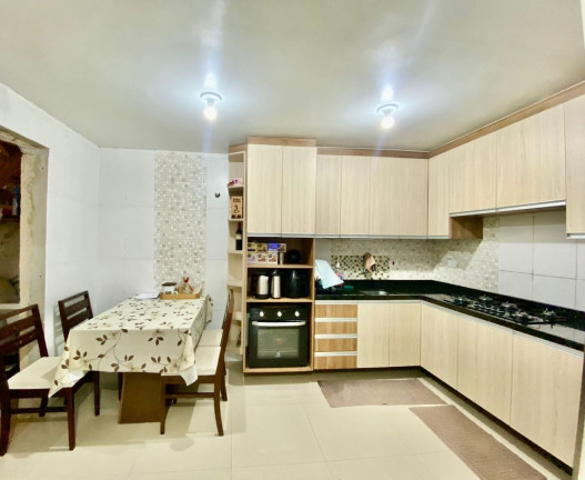 Imagem Casa com 2 Quartos à Venda, 144 m² em Boqueirão - Curitiba