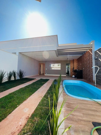 Imagem Casa com 3 Quartos à Venda, 200 m² em Moinho Dos Ventos - Goiânia Imagem Casa com 3 Quartos à Venda, 200 m² em Moinho Dos Ventos - Goiânia