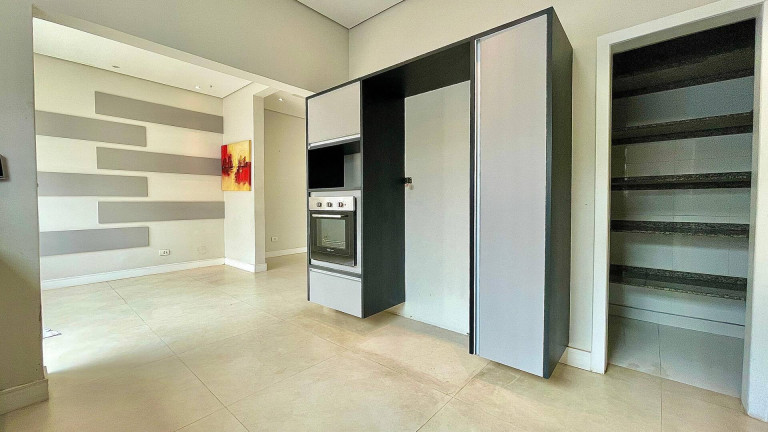 Imagem Sobrado com 4 Quartos à Venda, 600 m² em Jardim Virgínia - Guarujá Imagem Sobrado com 4 Quartos à Venda, 600 m² em Jardim Virgínia - Guarujá