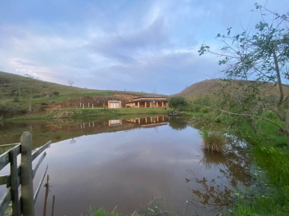 Imagem Fazenda à Venda, 200 m² em Centro - Guaratinguetá