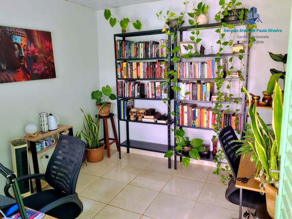 Imagem Casa com 2 Quartos à Venda, 229 m² em Setor Leste Universitário - Goiânia