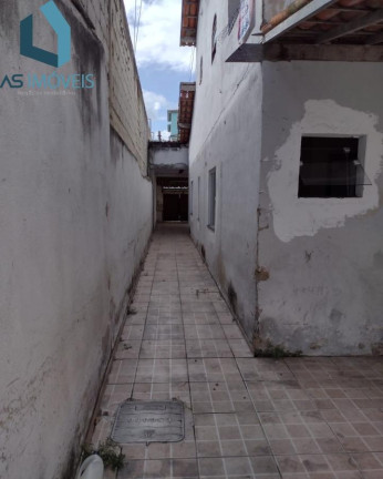 Imagem Casa com 4 Quartos à Venda, 290 m² em Sao Cristovão - Cabo Frio
