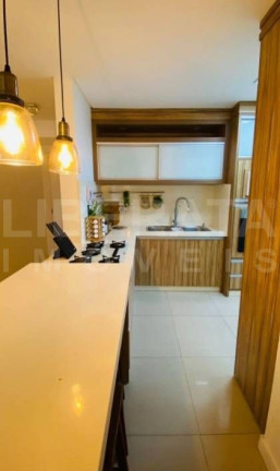 Imagem Apartamento com 2 Quartos à Venda, 117 m² em Centro - Navegantes