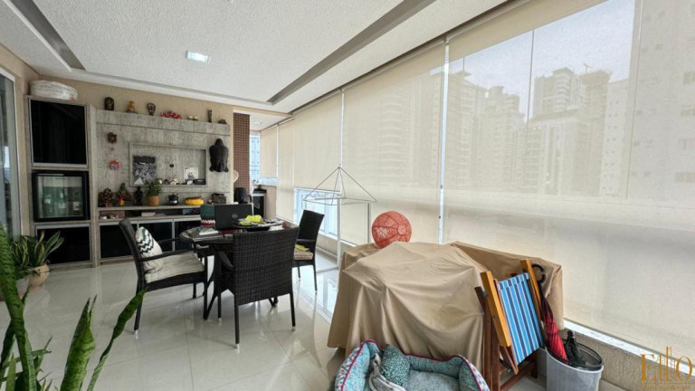 Imagem Apartamento com 4 Quartos à Venda, 193 m² em Meia Praia - Itapema