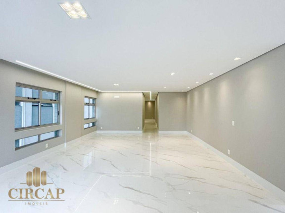 Apartamento com 3 Quartos à Venda, 219 m² em Jardim Paulista - São Paulo