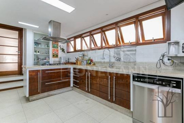 Imagem Casa com 4 Quartos à Venda, 530 m² em João Paulo - Florianópolis Imagem Casa com 4 Quartos à Venda, 530 m² em João Paulo - Florianópolis
